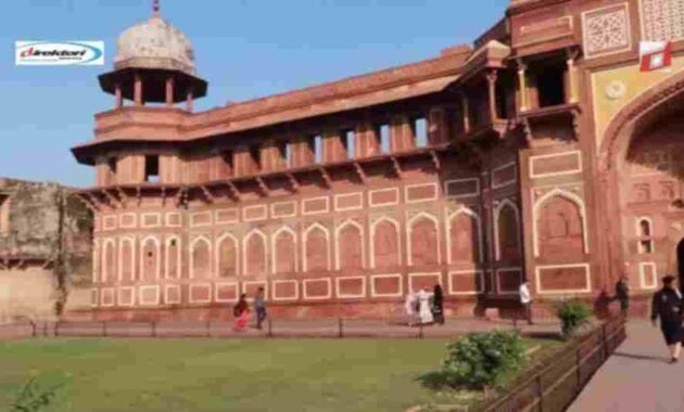 Arsitektur Agra Fort