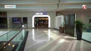 Akomodasi: YOTELAIR dan Plaza Premium Lounge