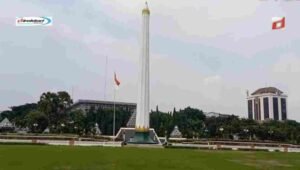 Desain dan Arsitektur Tugu Pahlawan