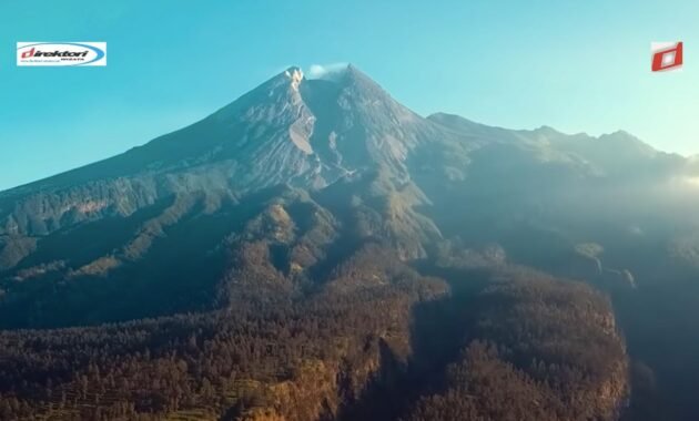 Gunung Merapi Tampak Jelas: Wisata Petualangan di Sleman