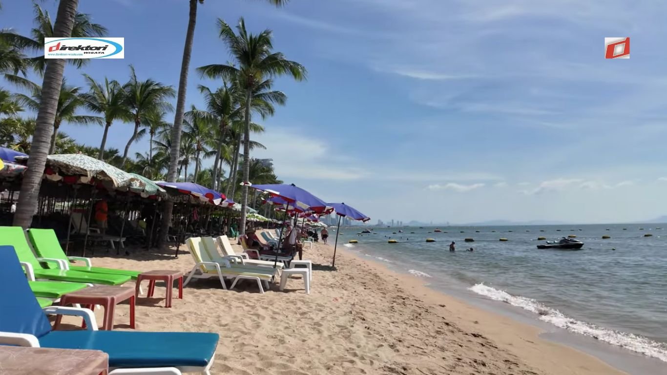 Jomtien Beach: Tempat Wisata dan Liburan di Pattaya, Thailand